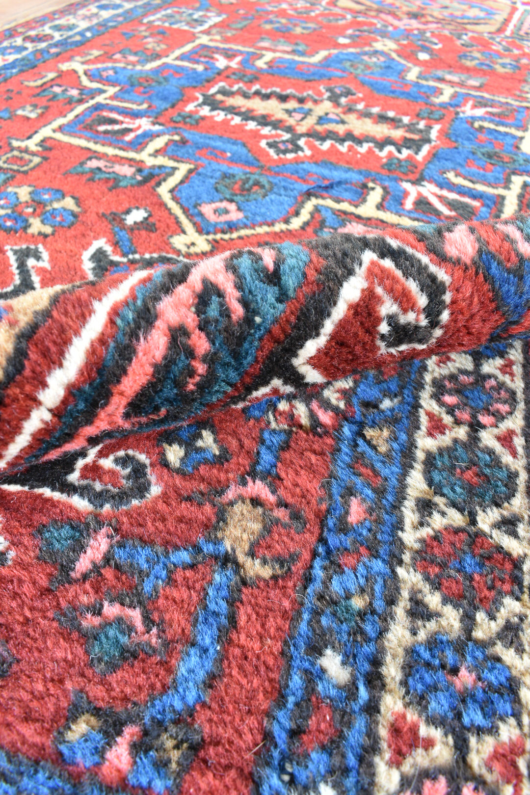 Jamila 3' x 4'9