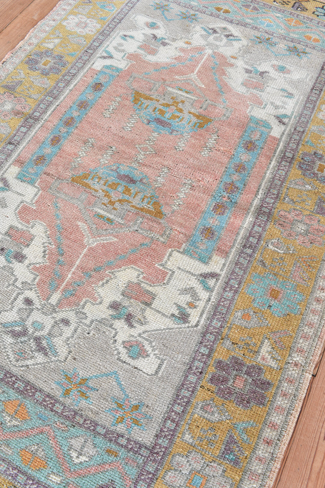 Miray 2'9 x 4'7