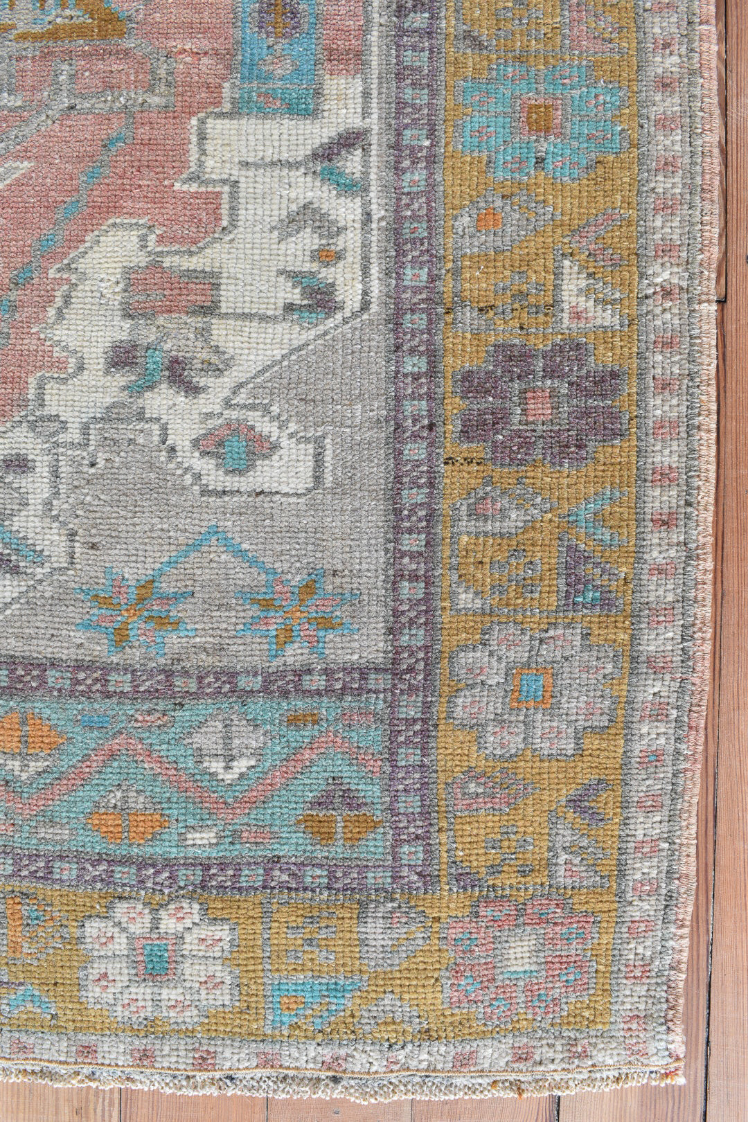 Miray 2'9 x 4'7
