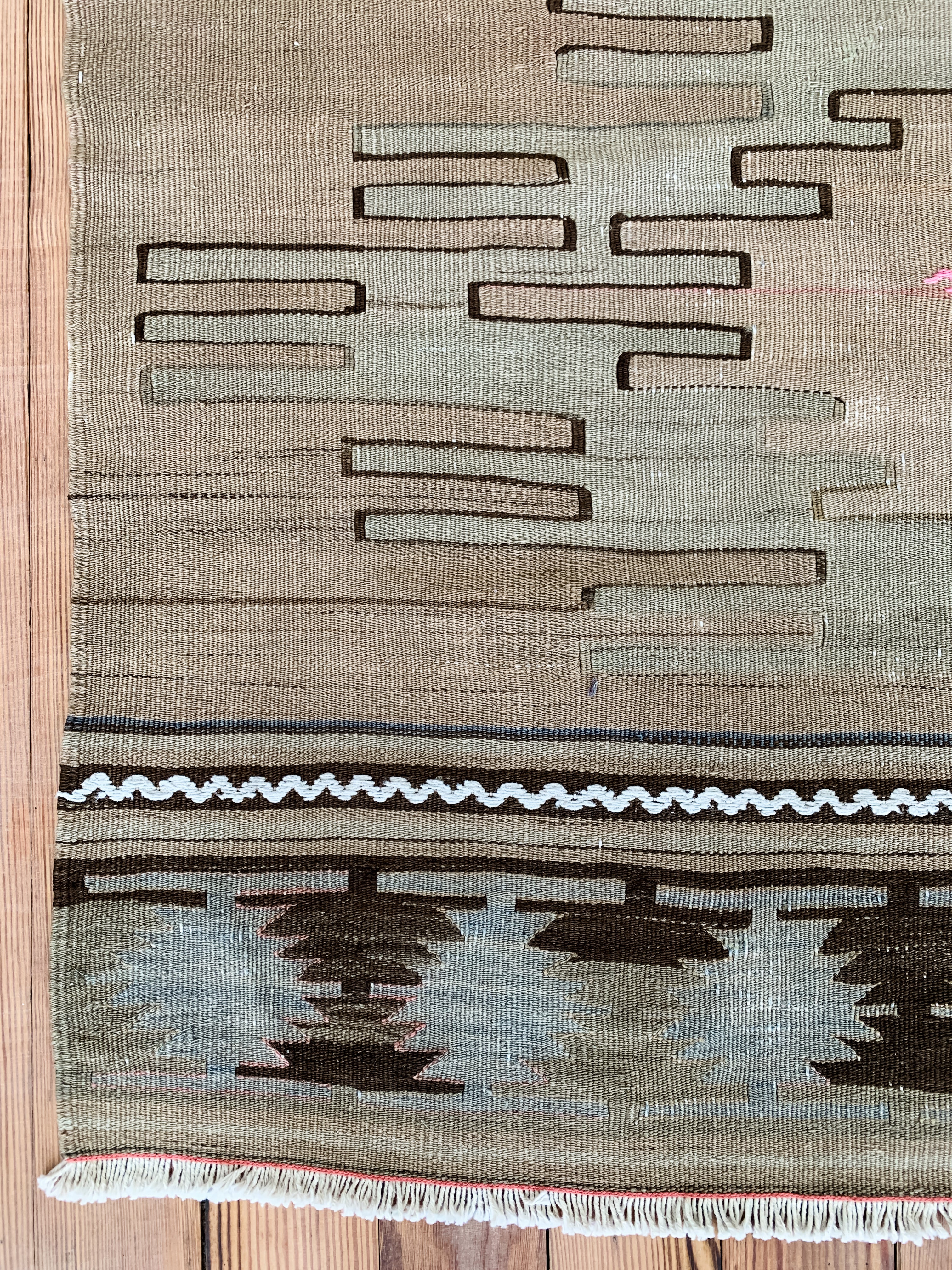 Spanda 3'2 x 4'6