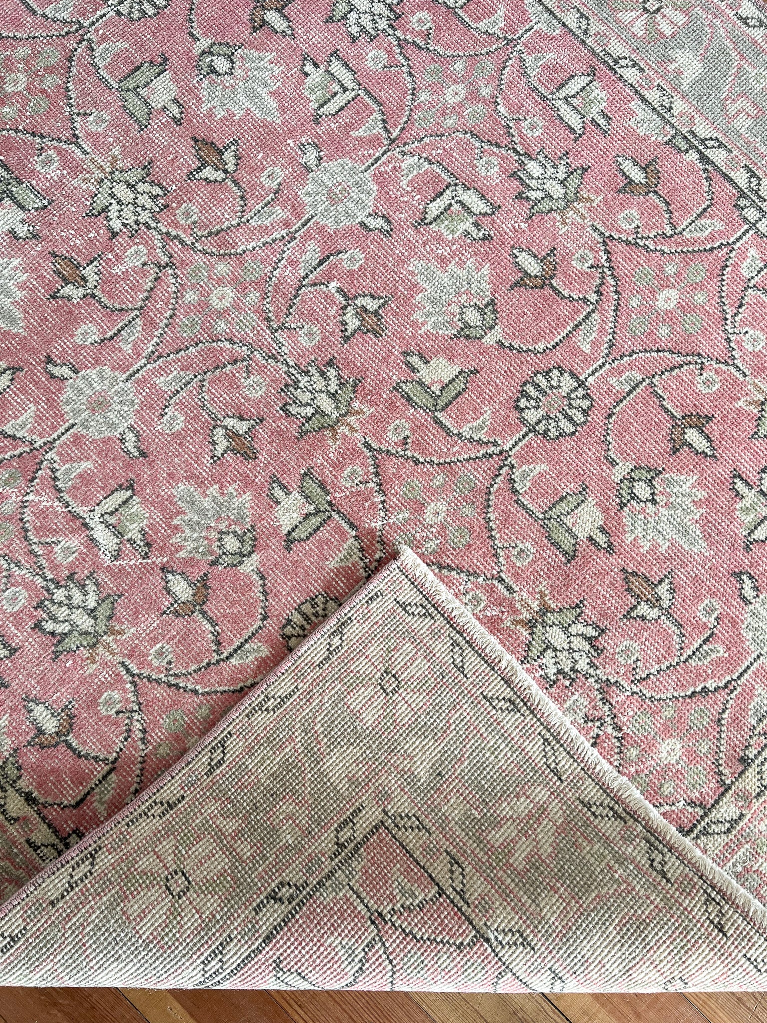Lattice 4' x 7'3