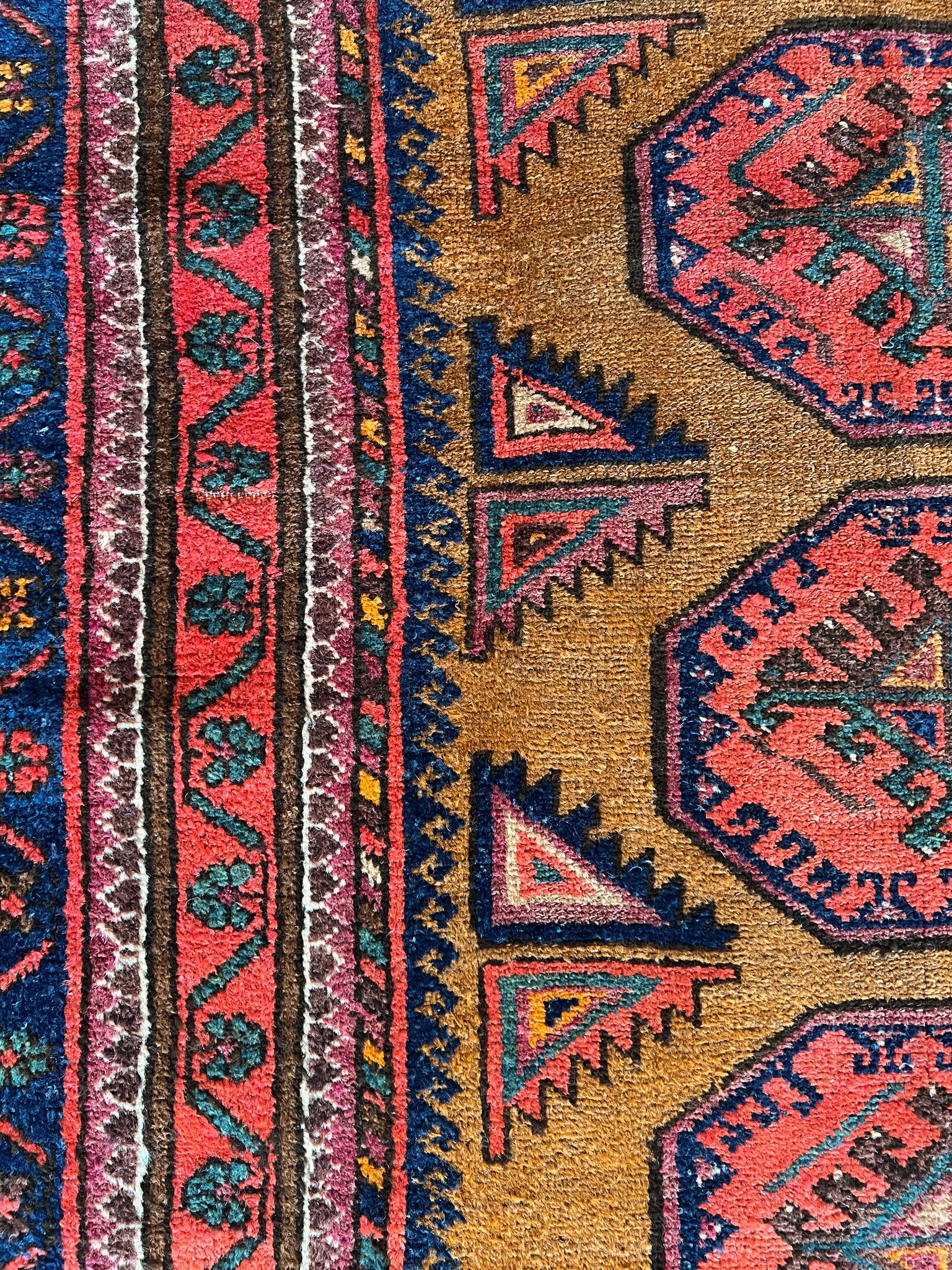 Zanthe 3'4 x 5'9