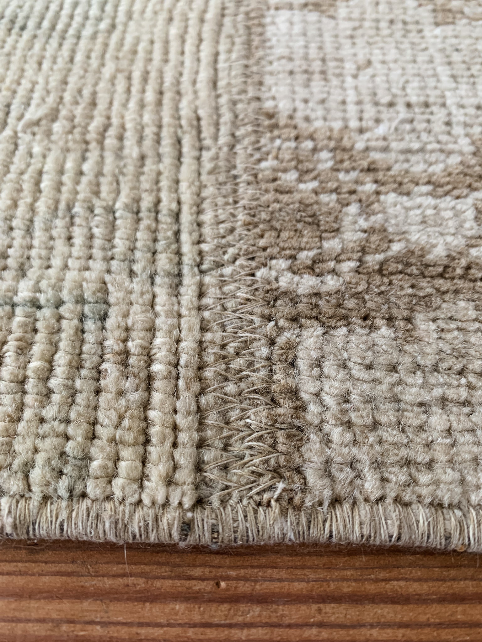 Taskie 2'8 x 23'2 - 23'6