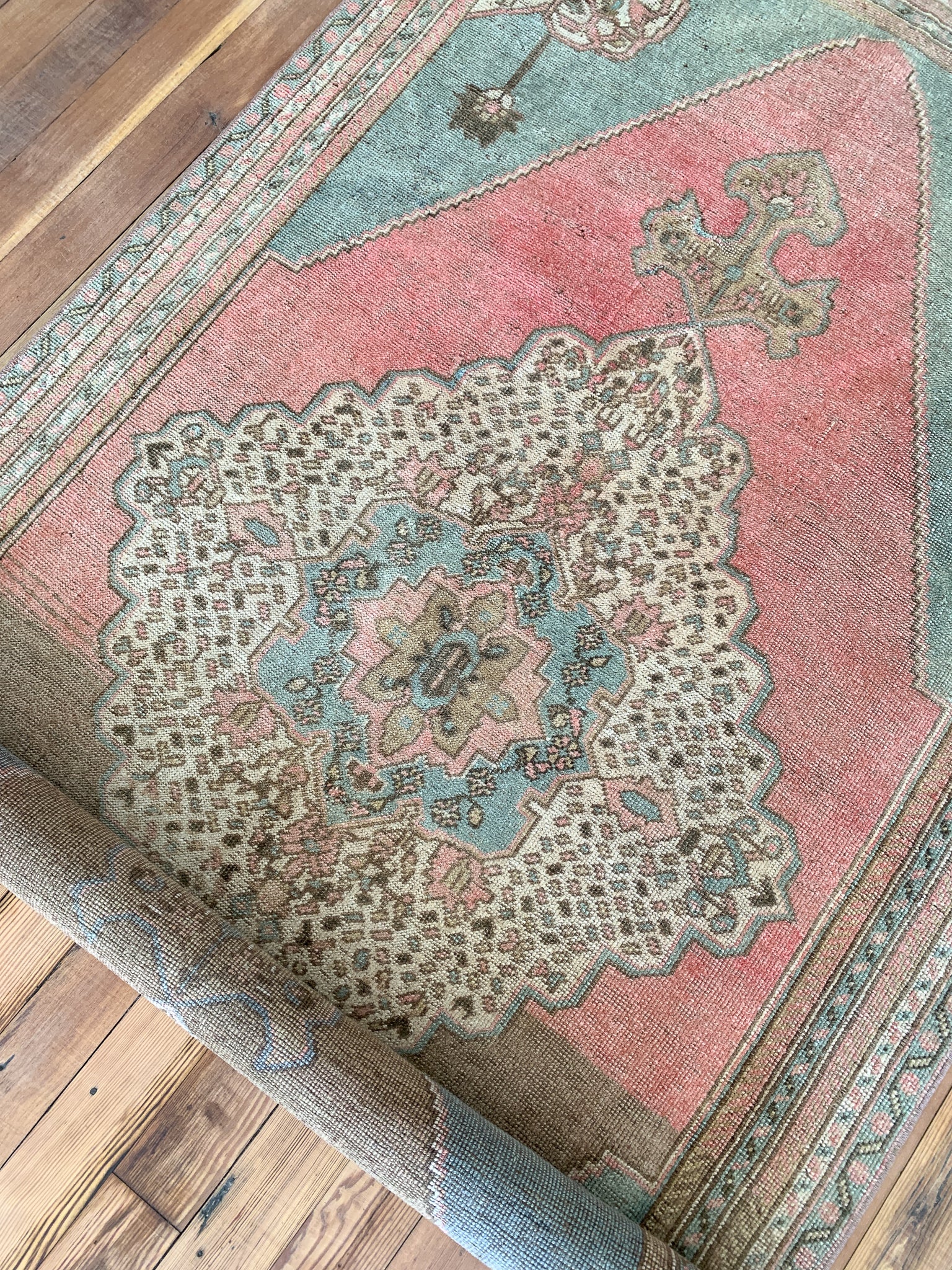 Fara 4' x 8'8
