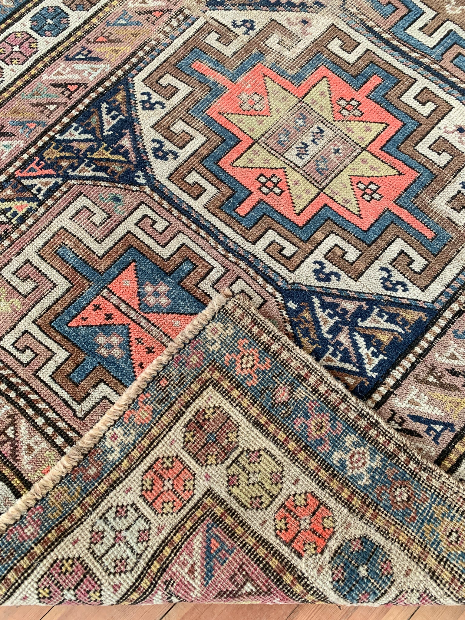 Salveh 3'6 x 8'4