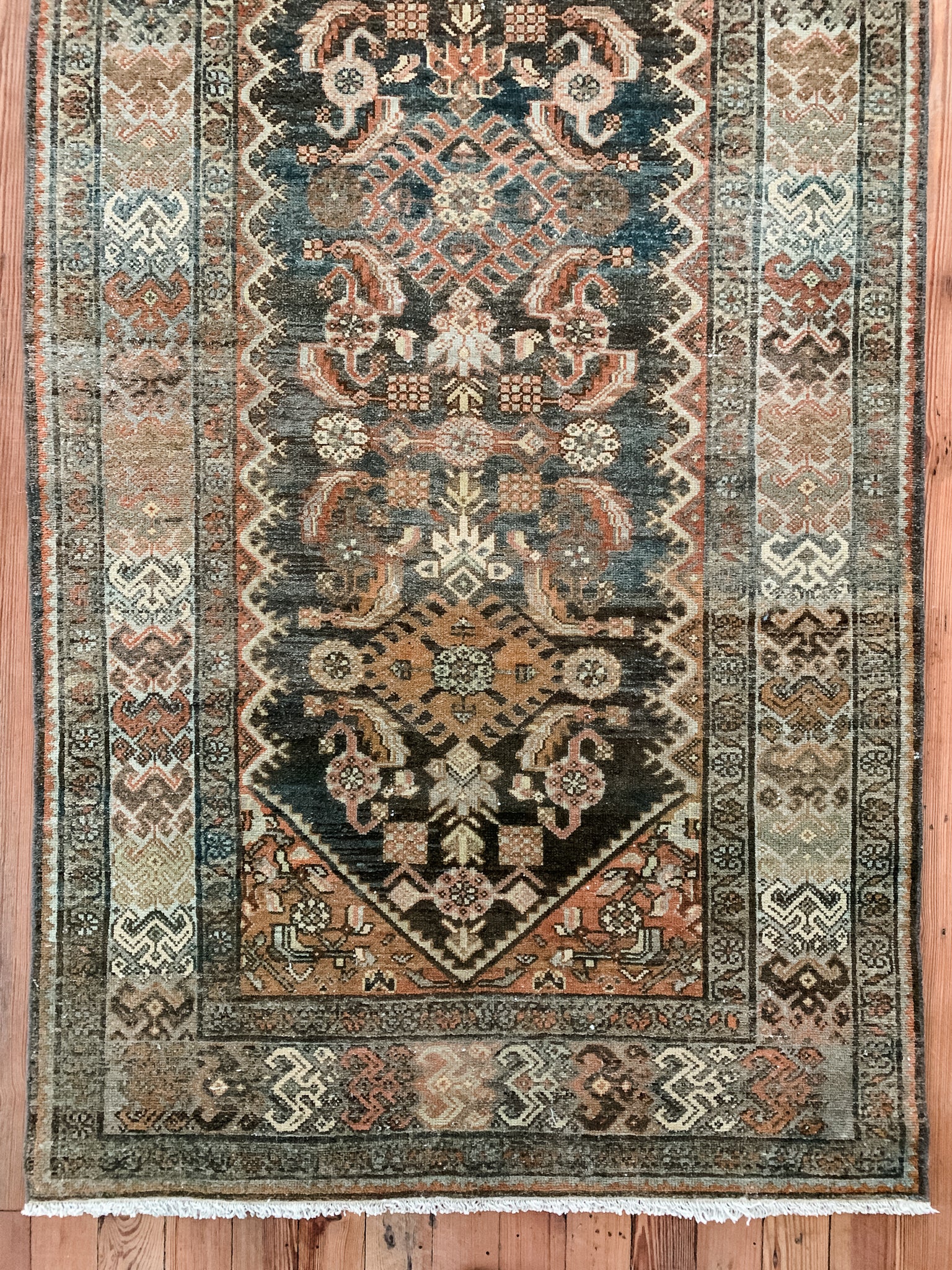 Althea 3'8 x 13'5