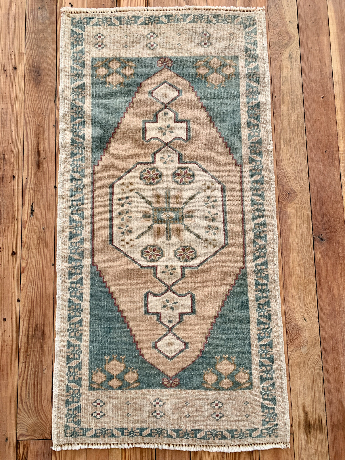 71x39 Inch Rug No. 739 | 1'10 x 3'9 – Six Vintage Rugs