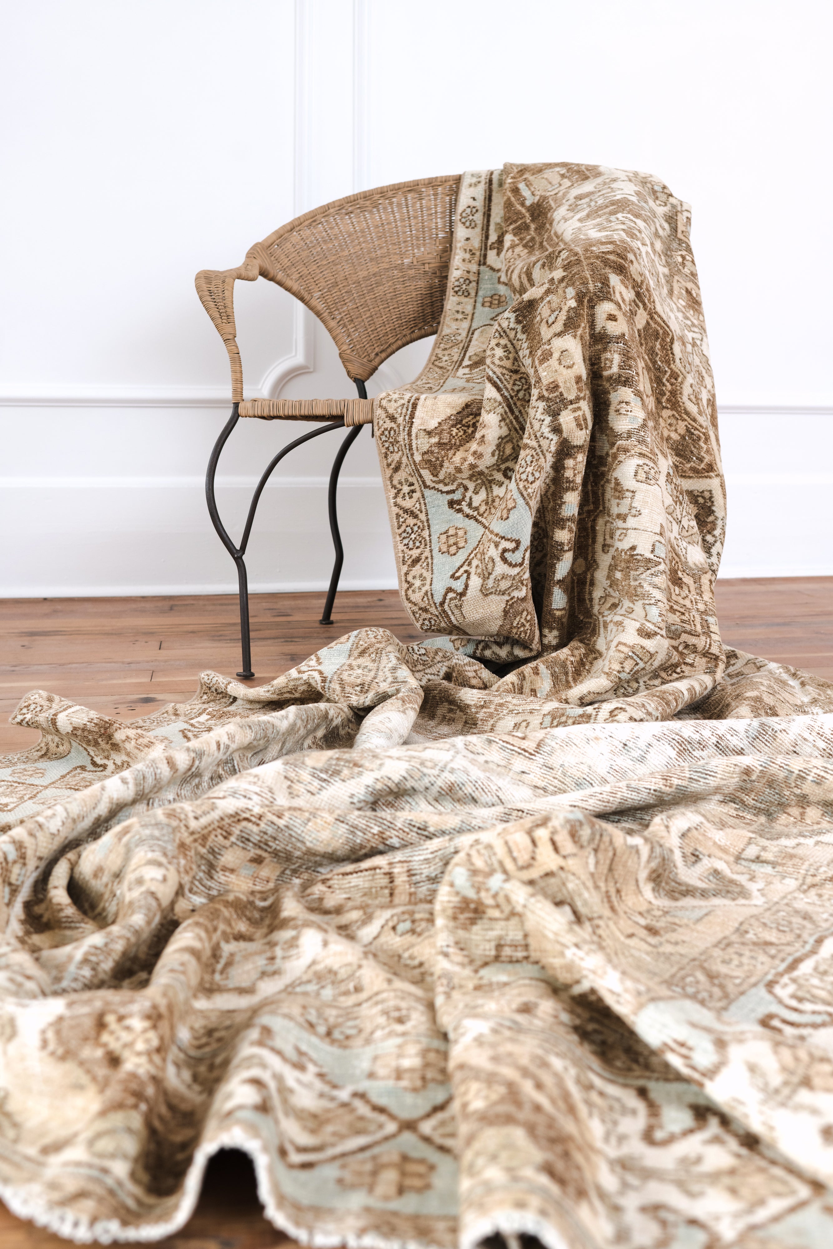 In Stock – Six Vintage Rugs