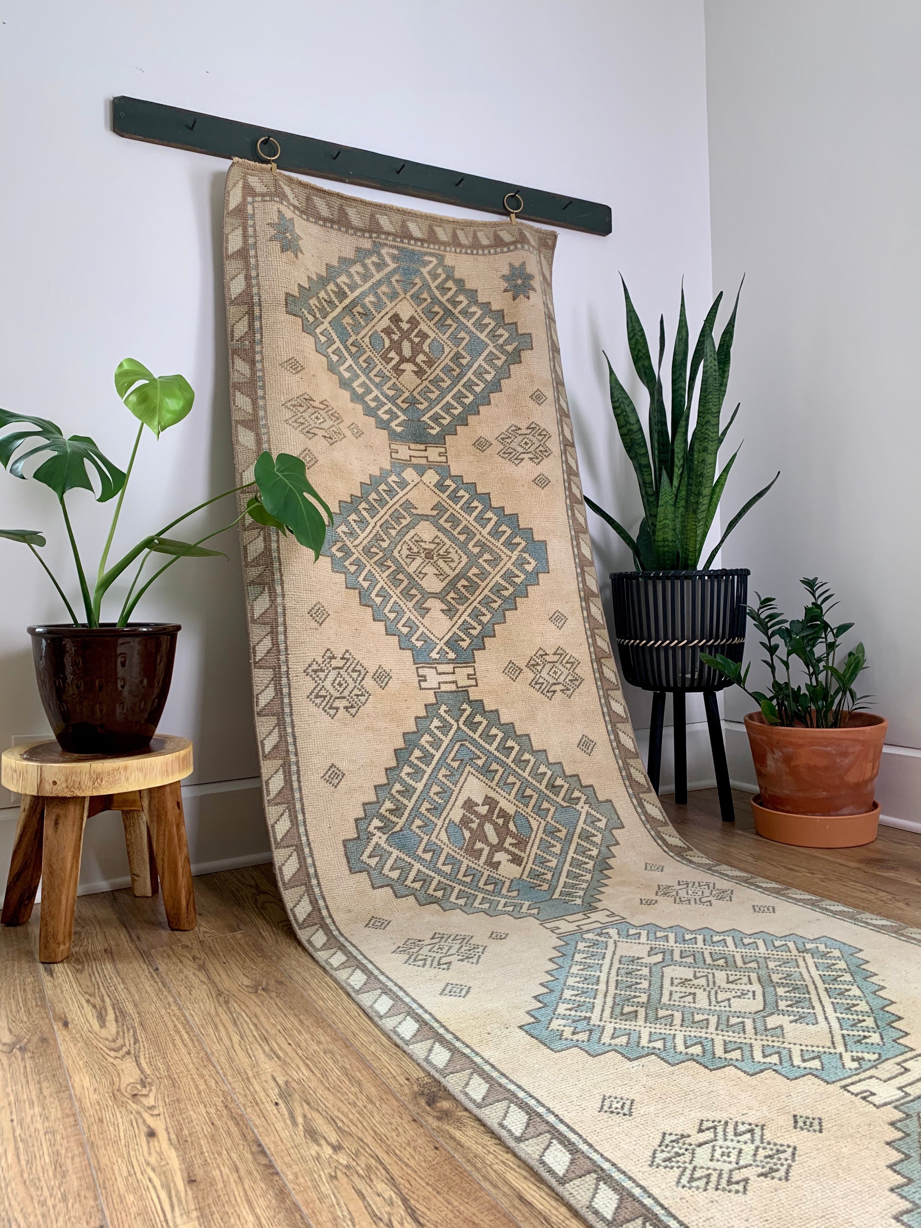 Products – Six Vintage Rugs