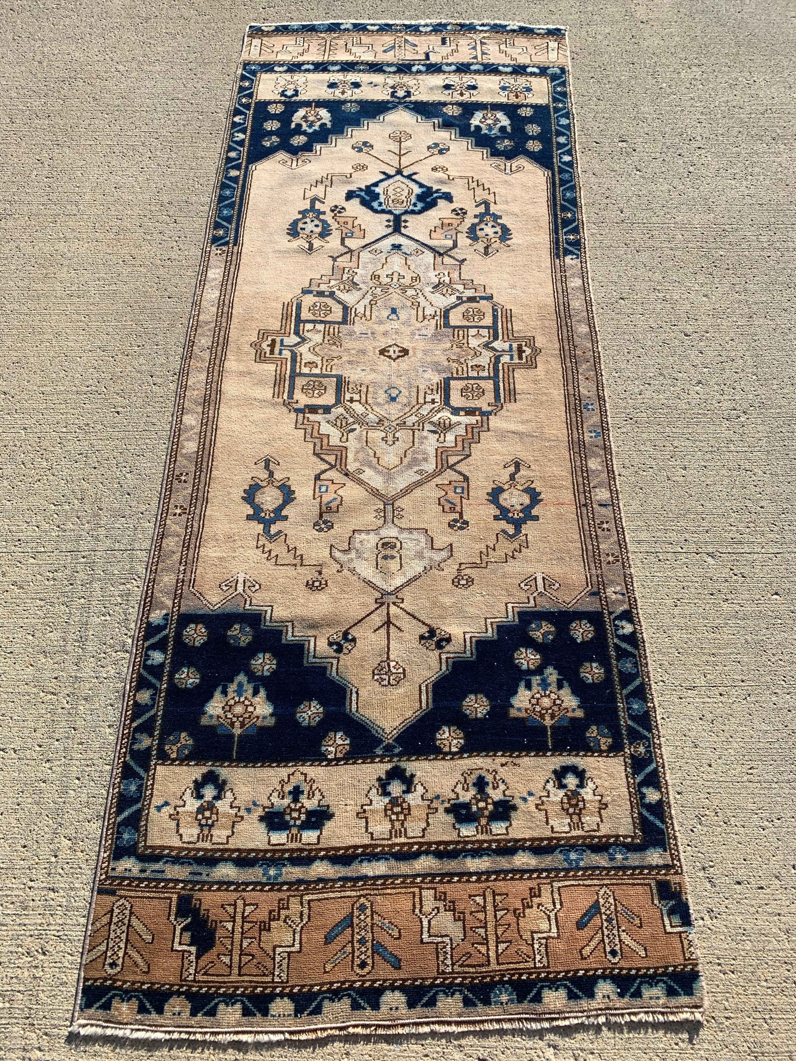 Lamis 2'9 x 7'6