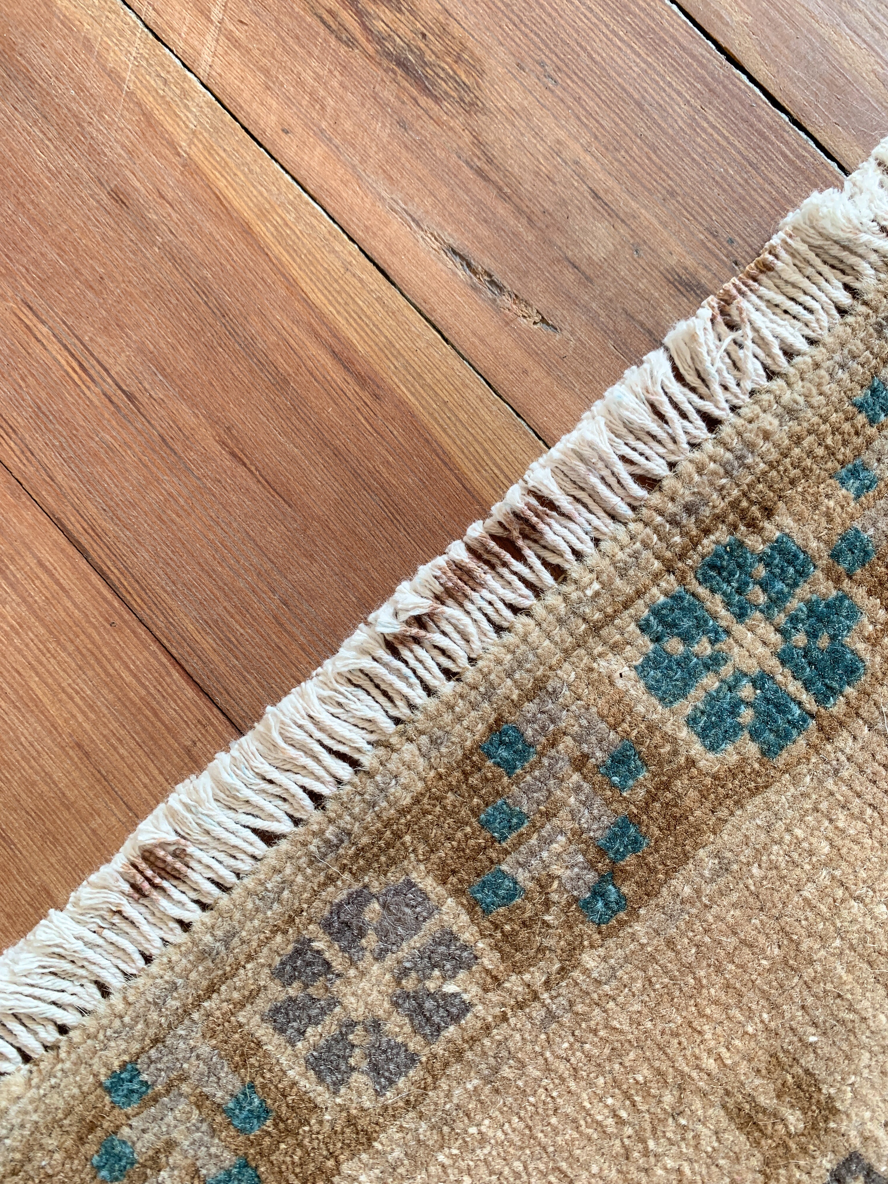 2' x 2'2 Turk Scratch and Dent