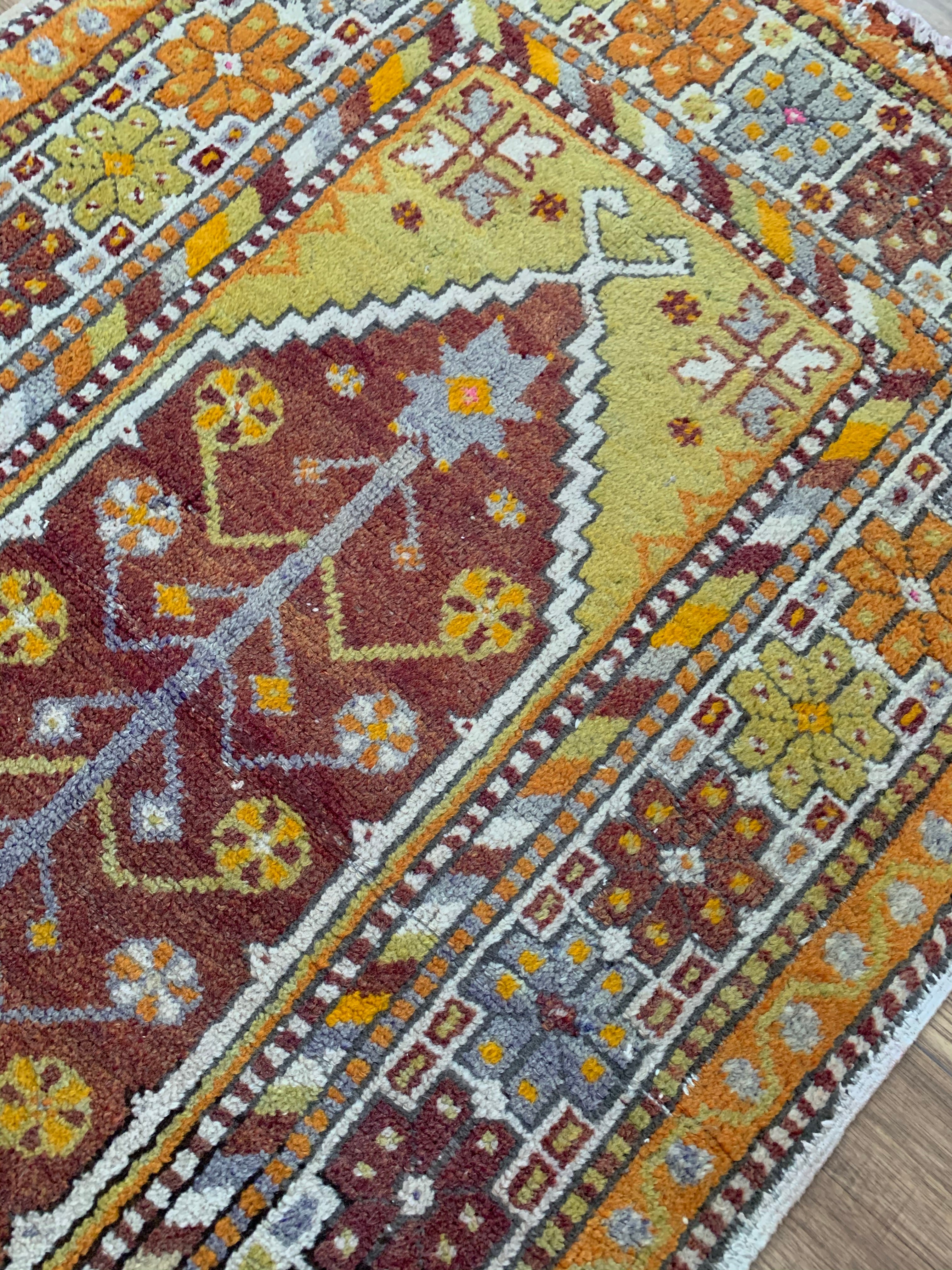 Olivine 2'11 x 5'6
