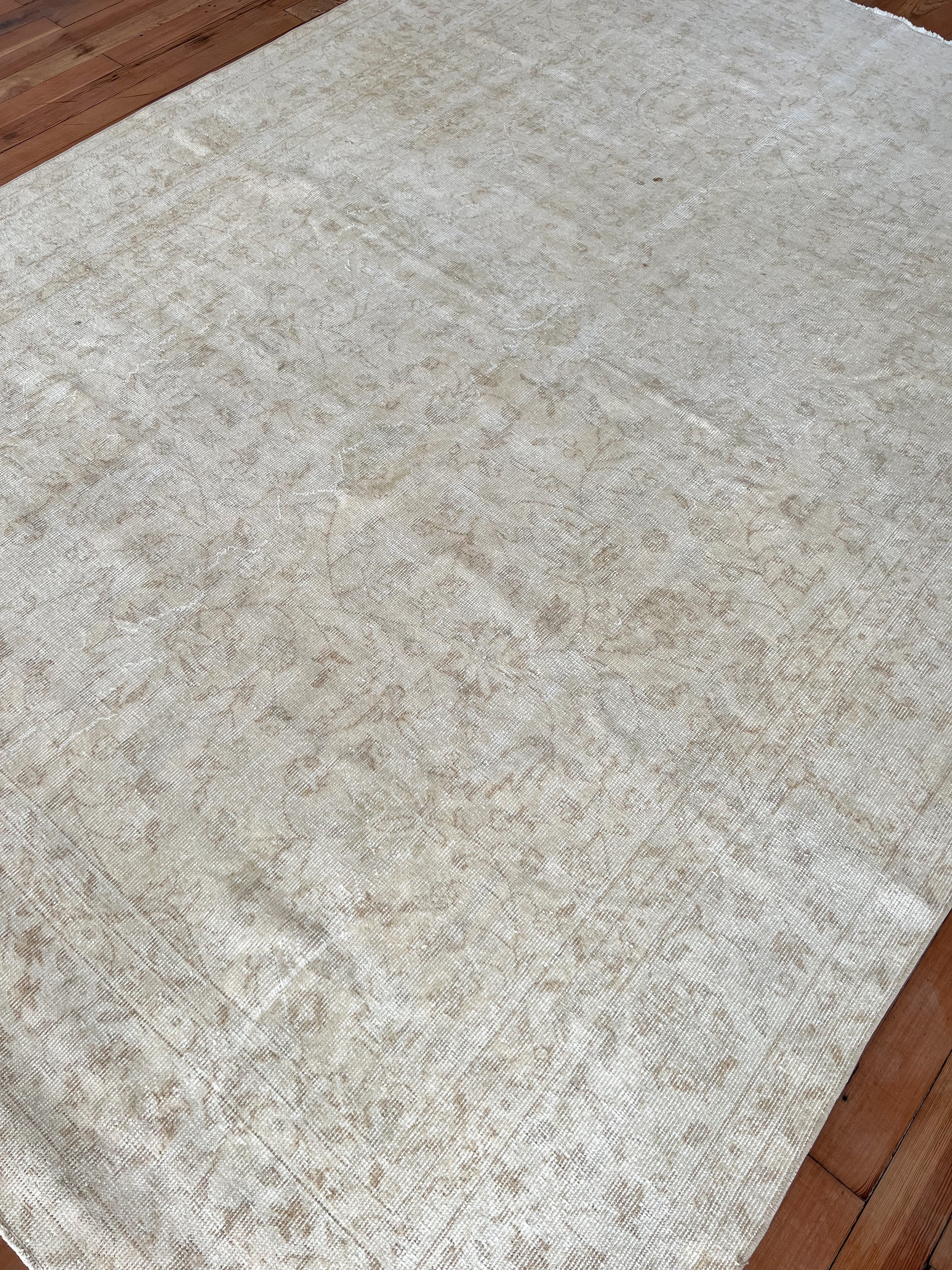 Turkish 7’7 x 10’6