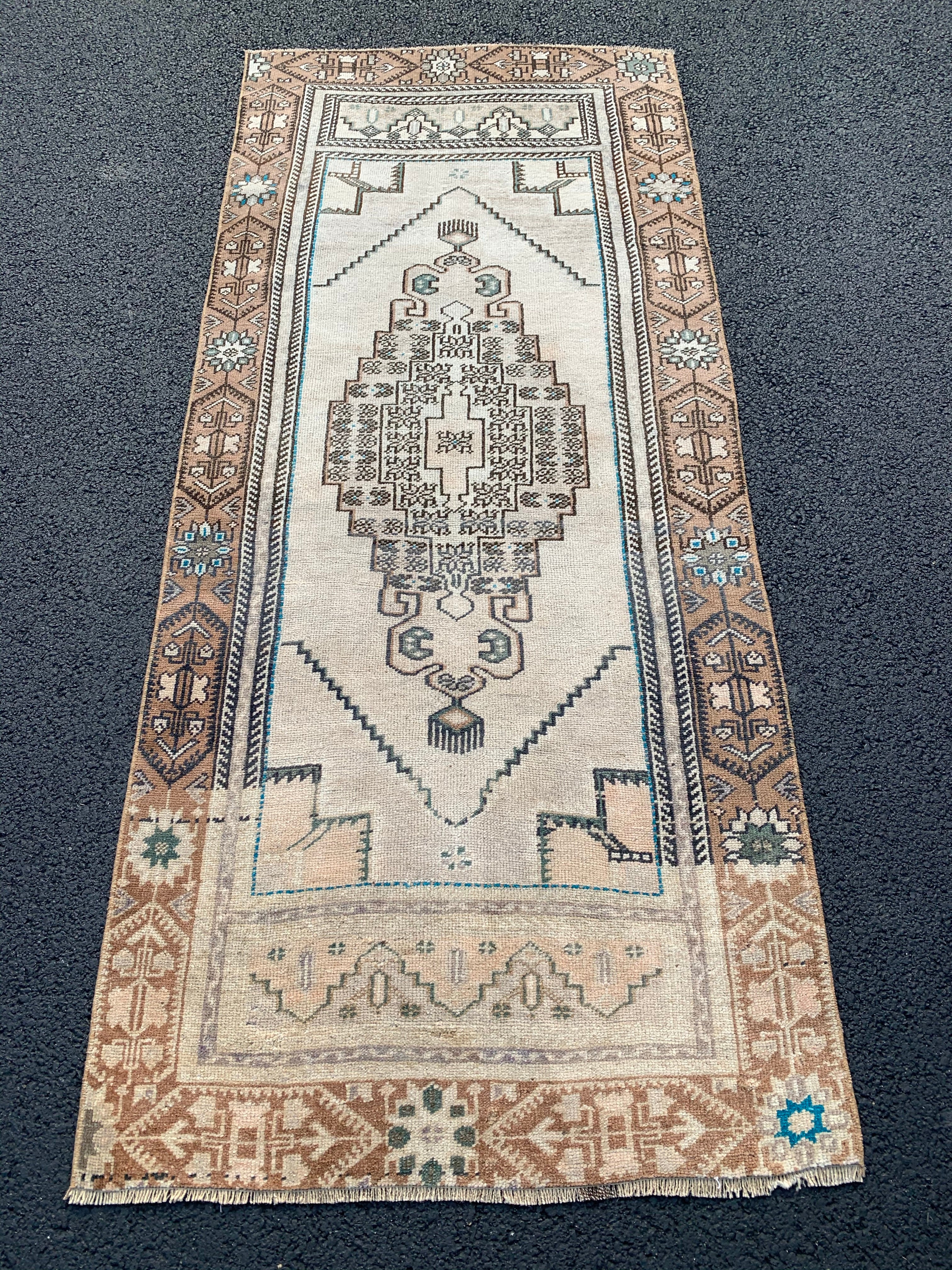 Rylema 2'11 x 6'10
