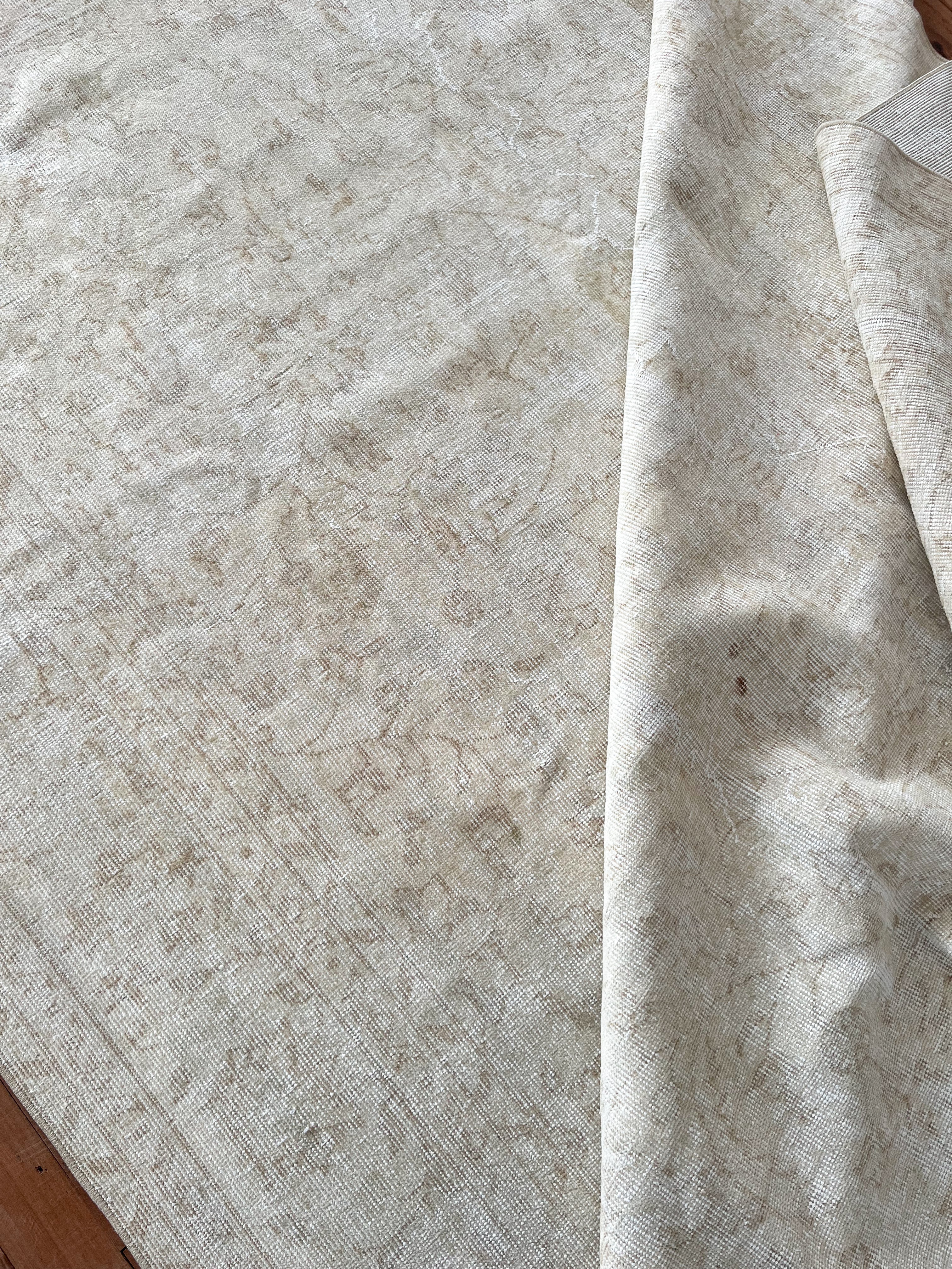 Turkish 7’7 x 10’6