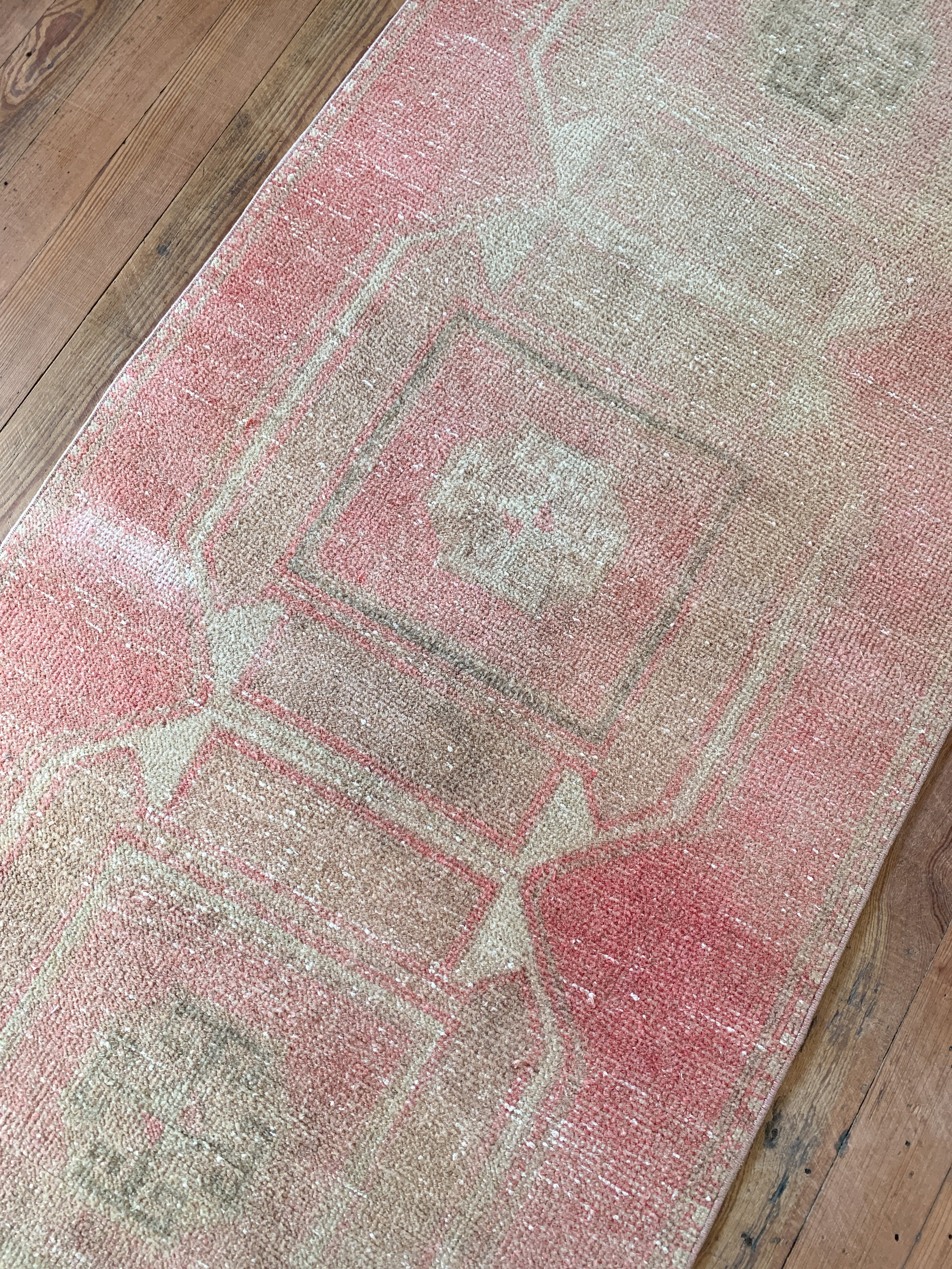 2'9 - 3' x 10'10 Turk Scratch and Dent