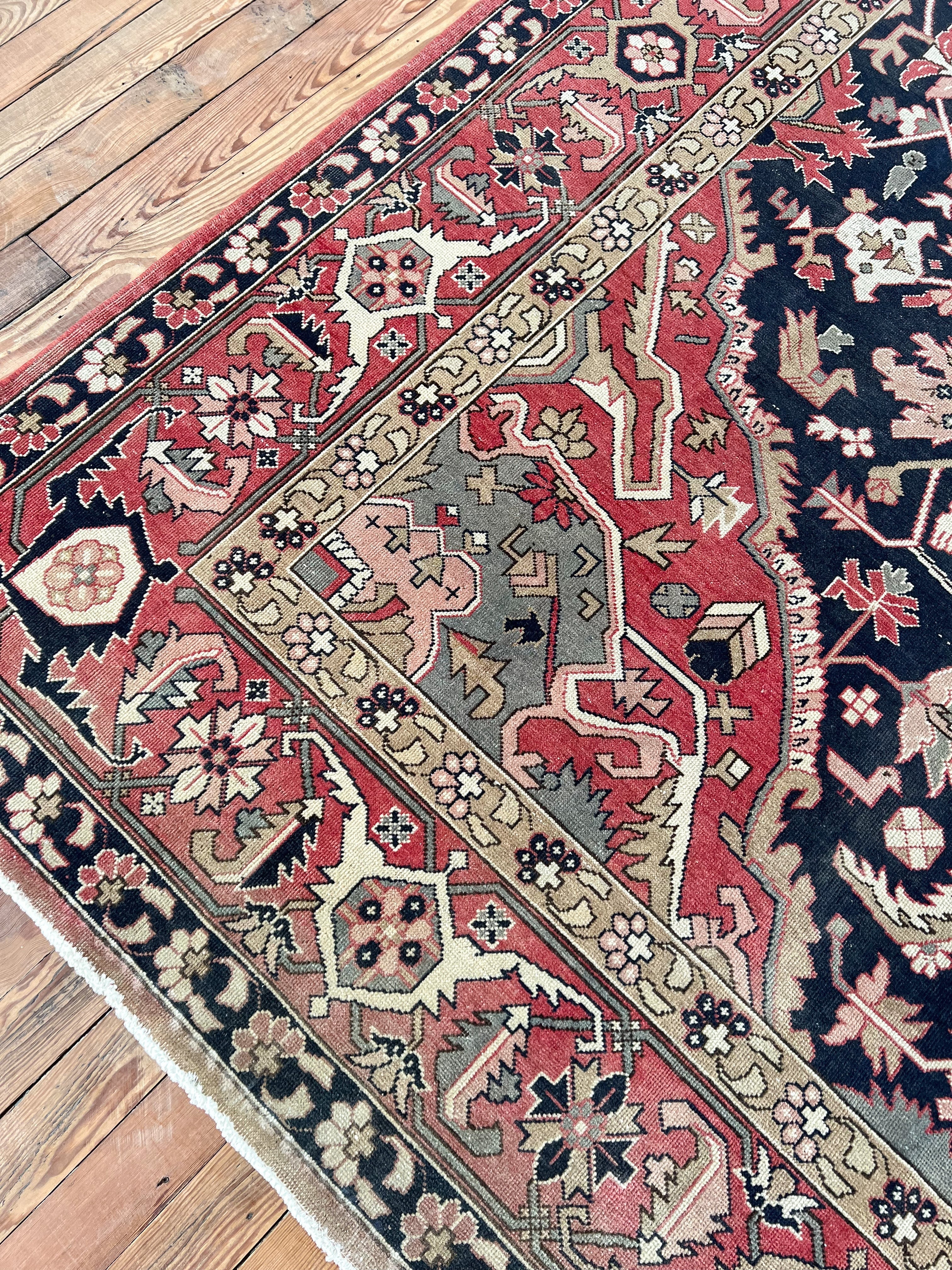 Ahana 8’3 x 11’3