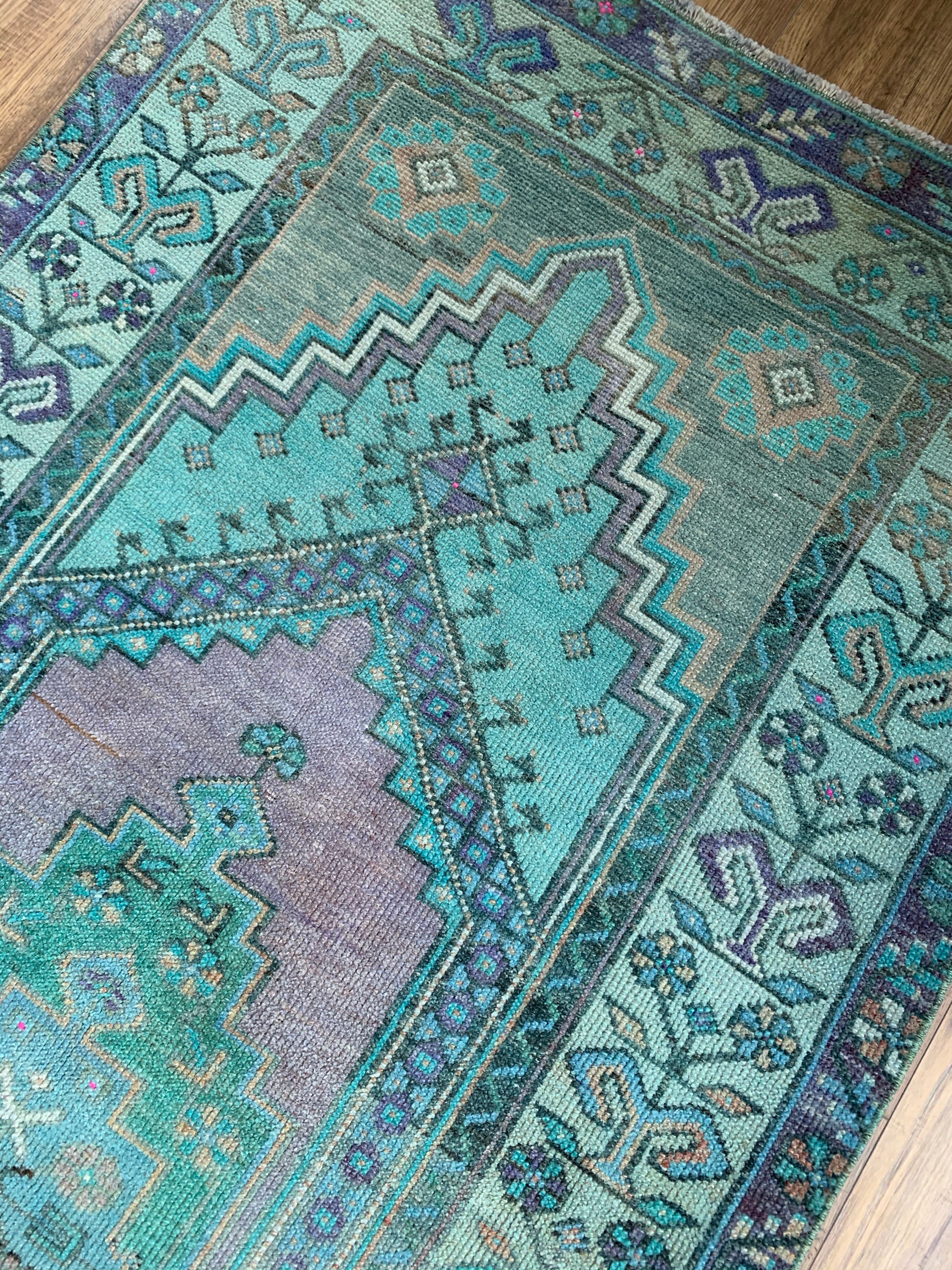 Jewel 3'2 x 6'7