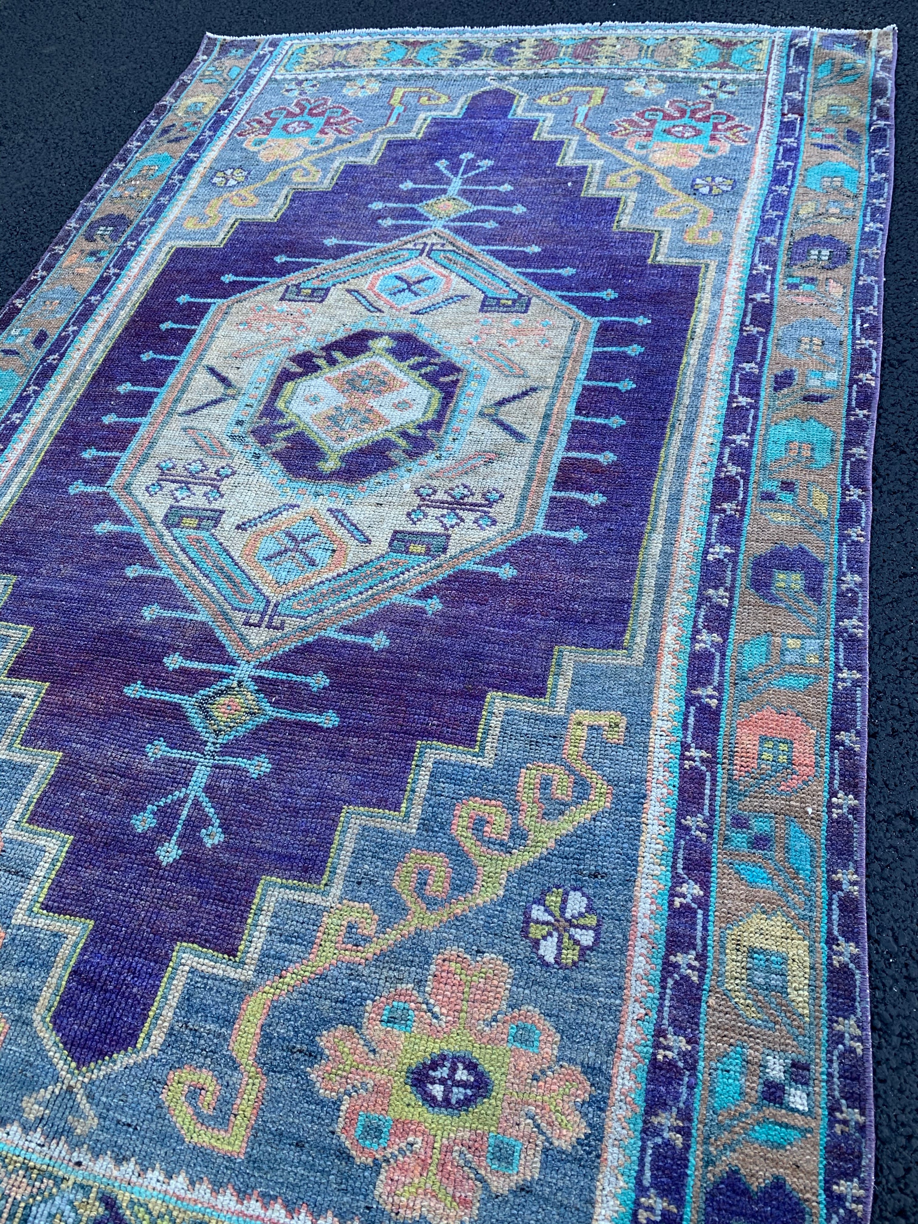 Alora 3'10 x 6'5