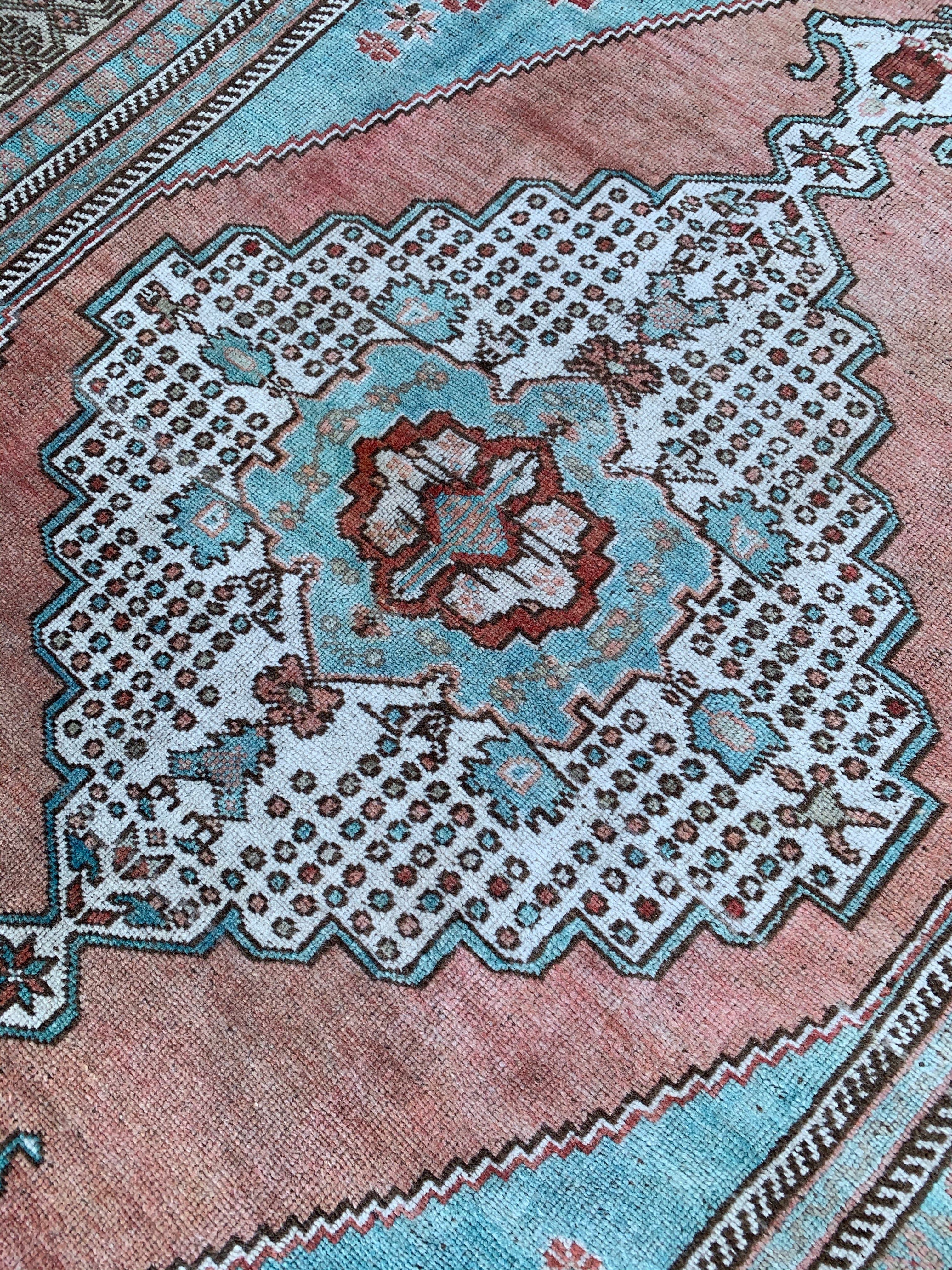 Candi 5'6 x 7'11