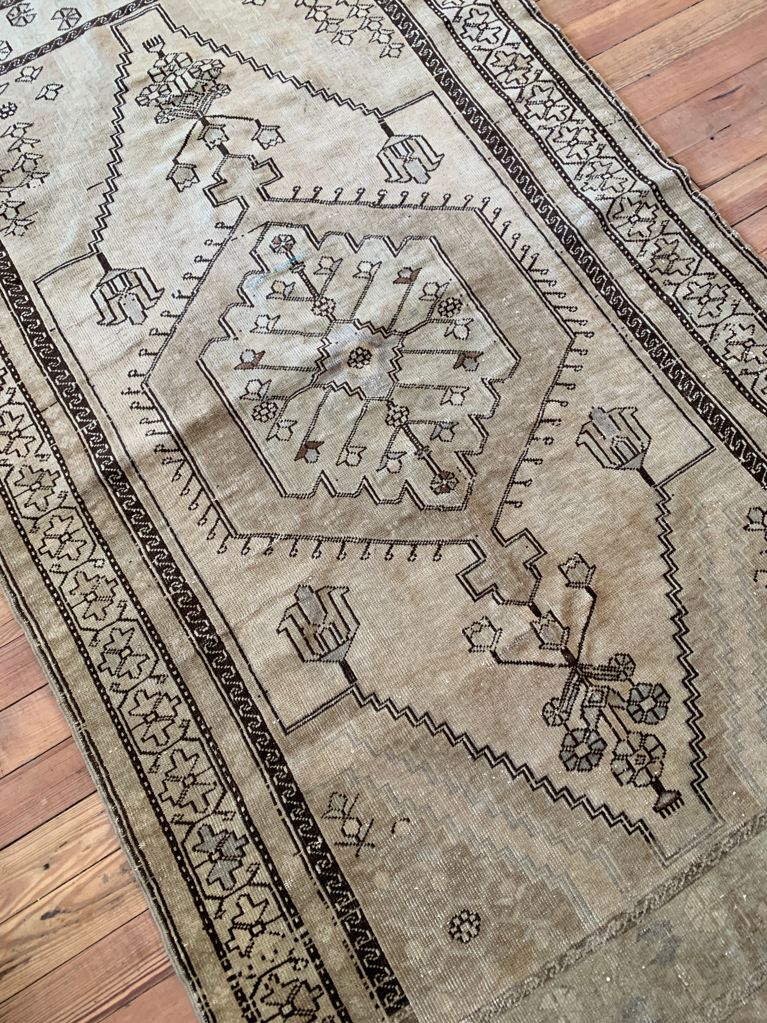 4’5 x 7’9 Turk Scratch & Dent