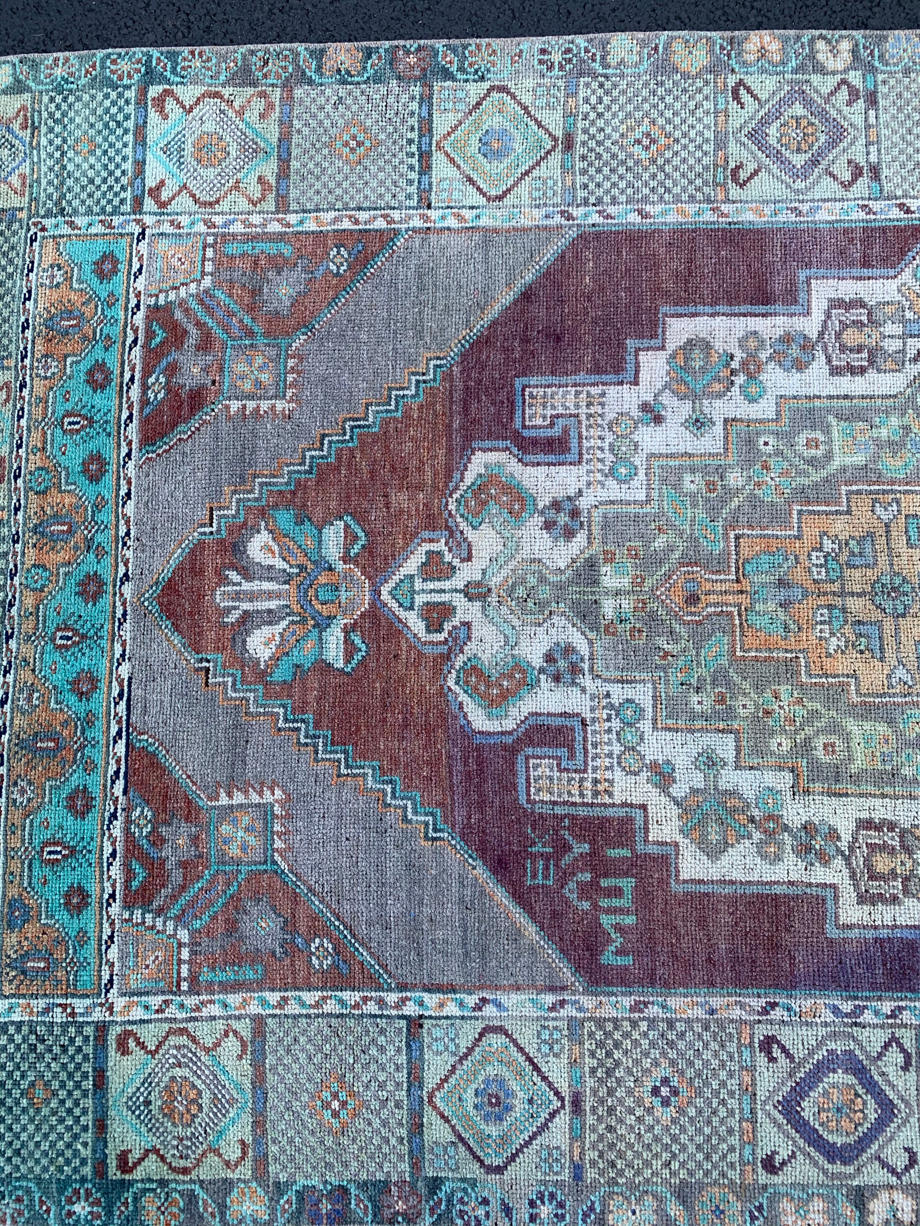 Aquarius 4'5 x 8'4