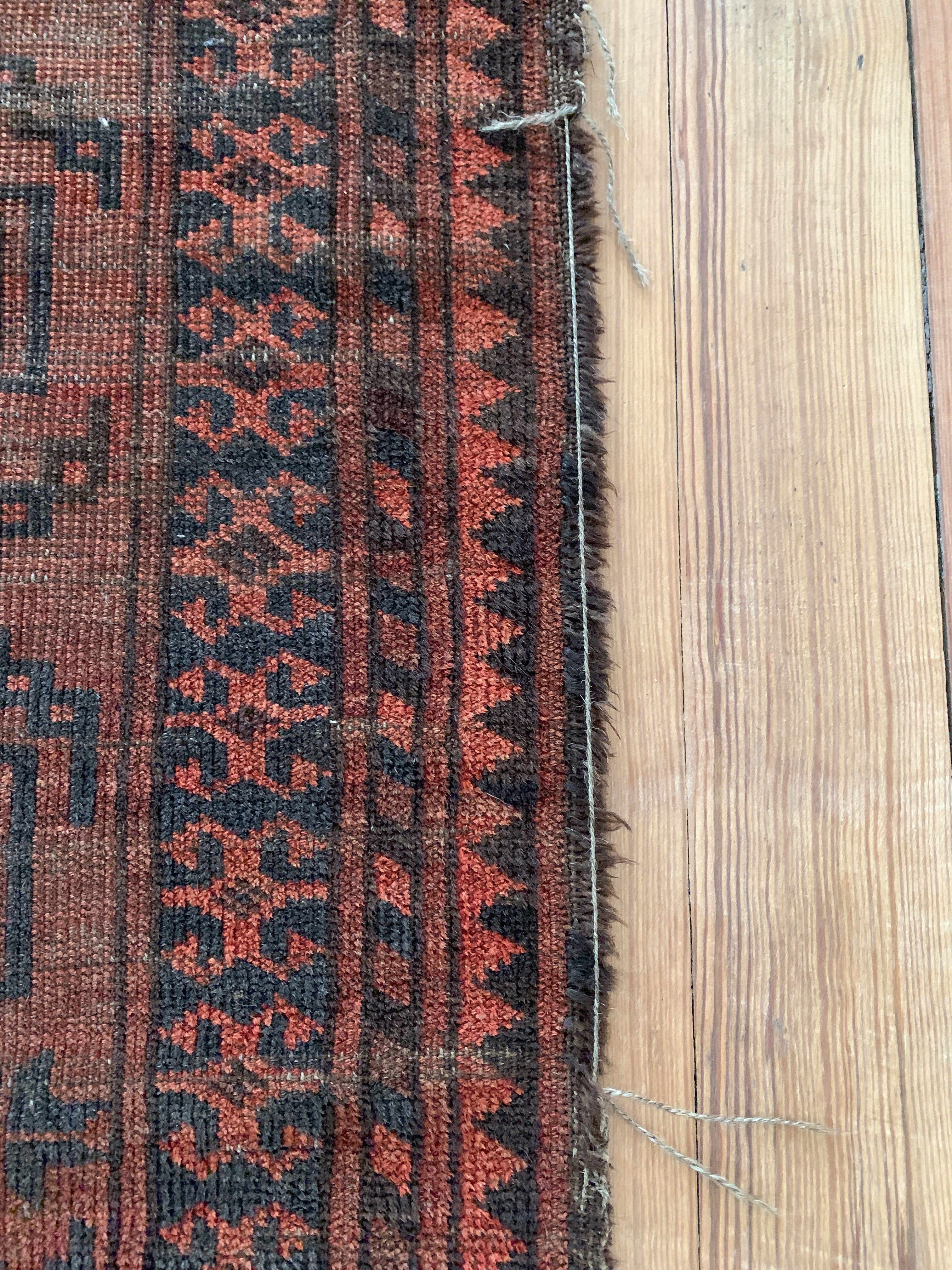 Antique 002 | 3'1 X 4'10