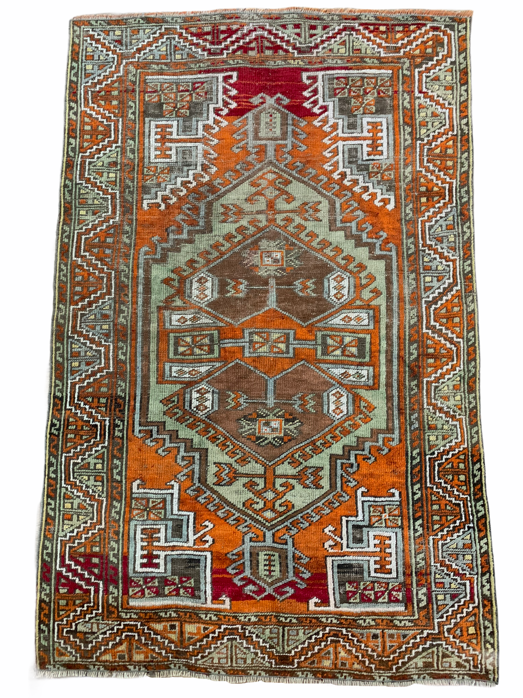 Rajiya 3'4 x 5'2
